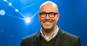 CLS vd Dan Mogren i BioStocks studio i Lund