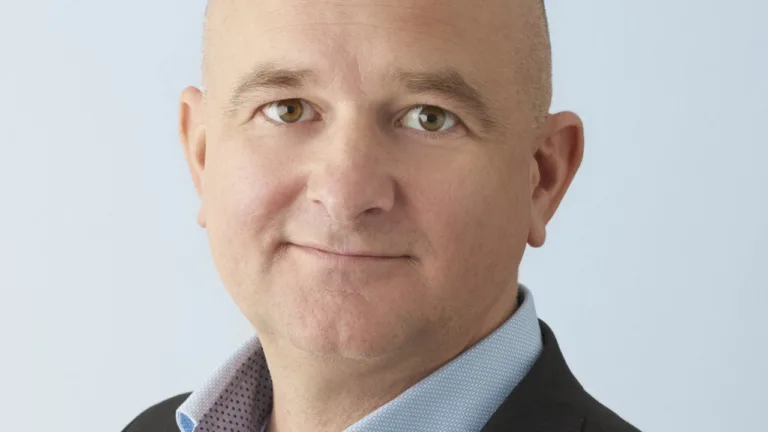 AcuCorts vd Jonas Jönmark berättar om emission och lansering