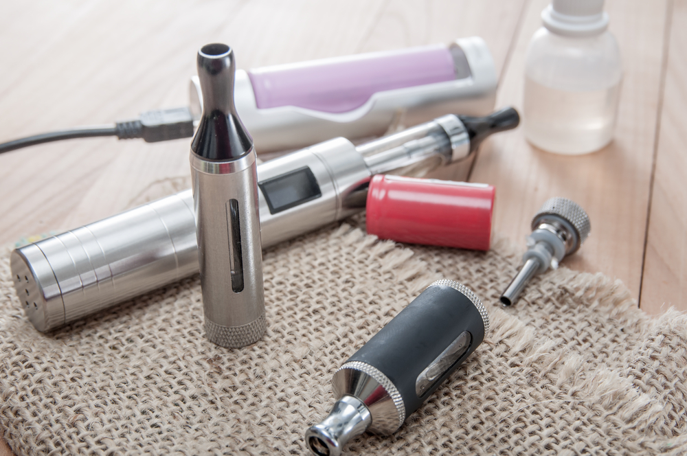 elfbar nachfüll pod läuft aus New E-Cigarette Laws Could Drive Some Users to Smoke More Cigarettes main image 0