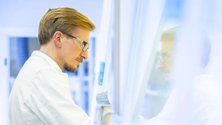 Sprint Bioscience tar in pengar
