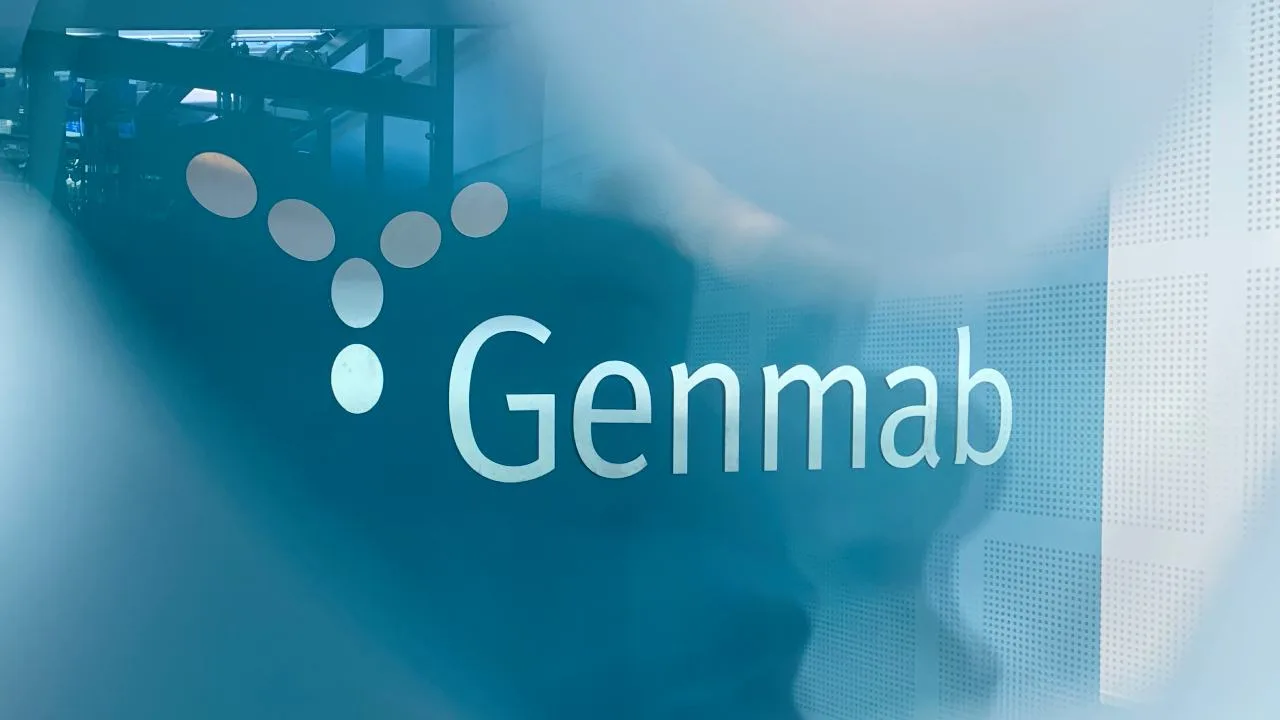 Genmab logo. Foto: Joost Meils