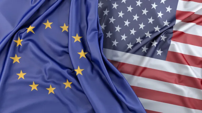 Eu och USA flagor