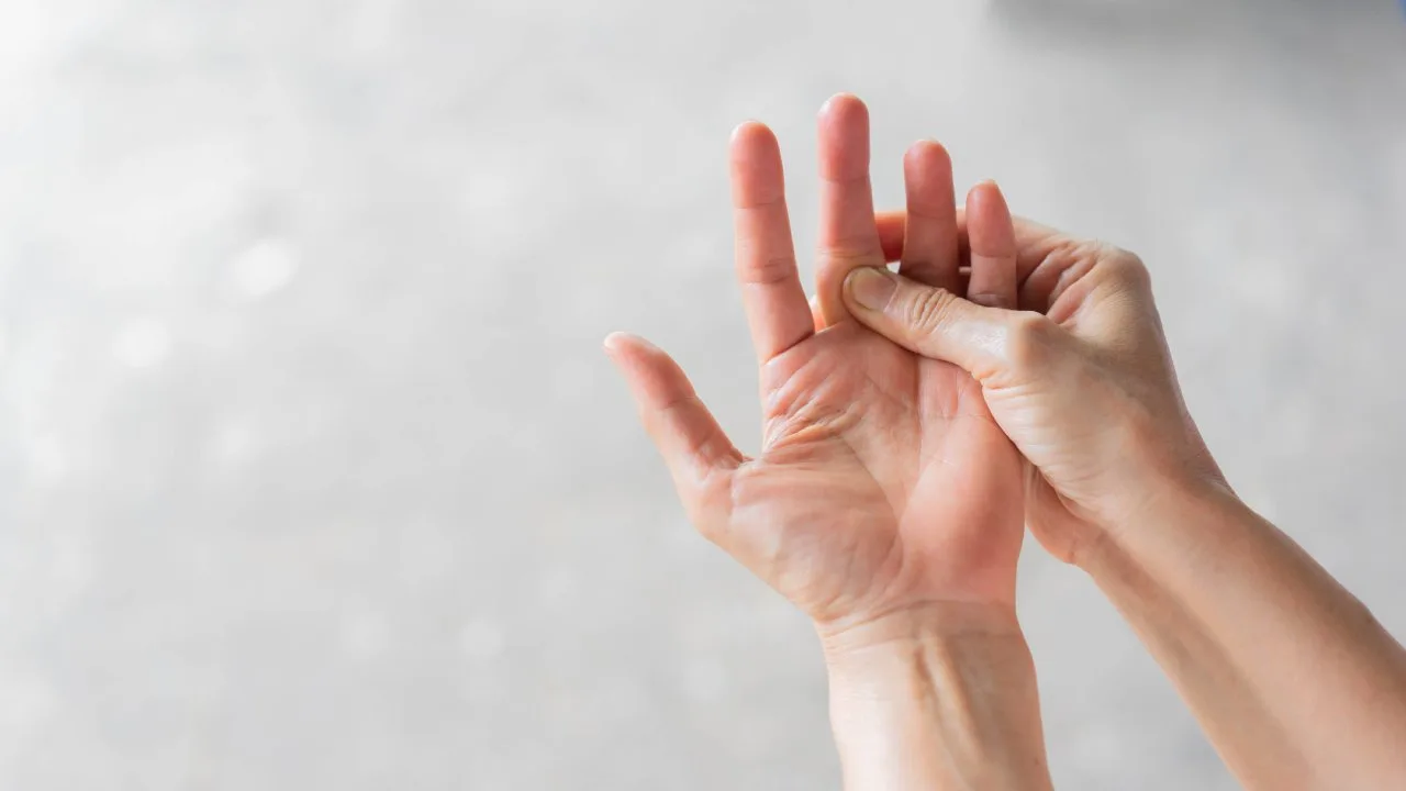 Reumatism hand