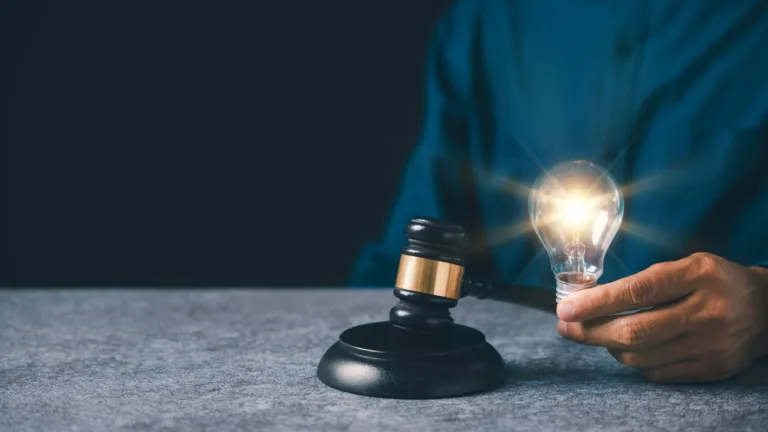Patent lampa