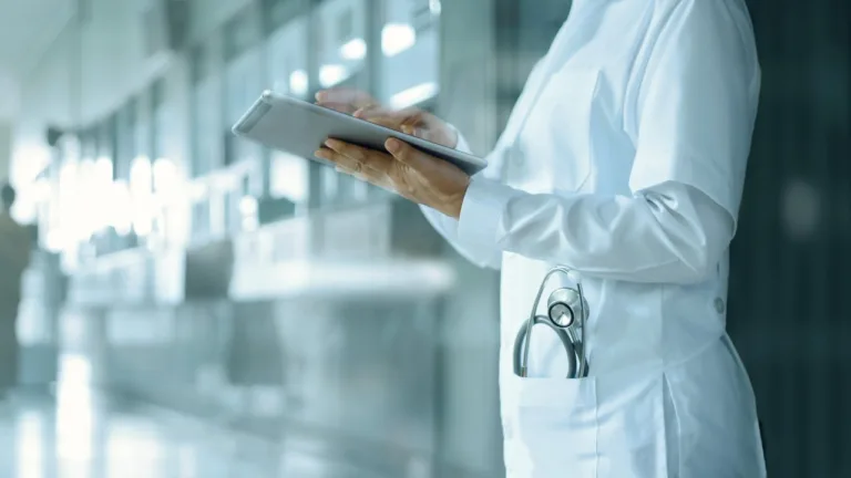 Sjukhus med doktor